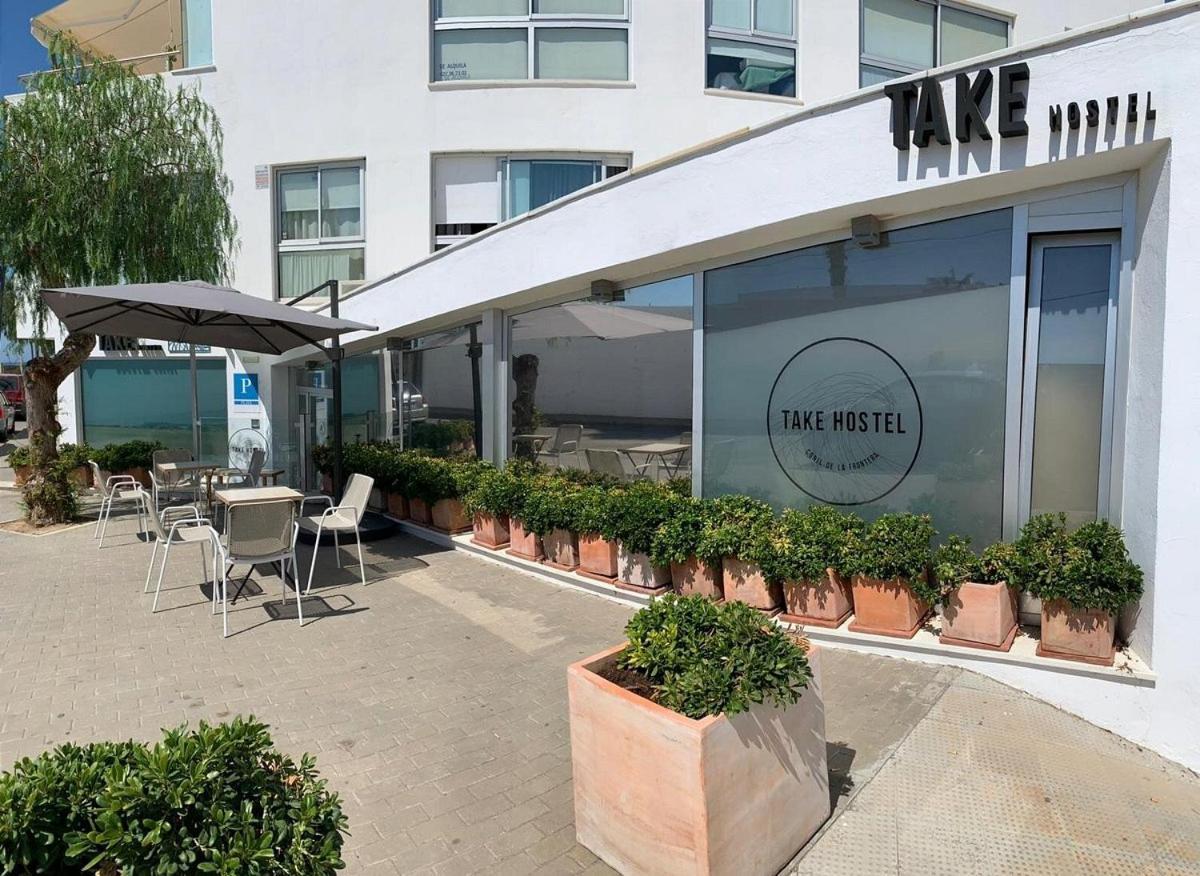 Take Surf Hostel Conil Conil De La Frontera Dış mekan fotoğraf